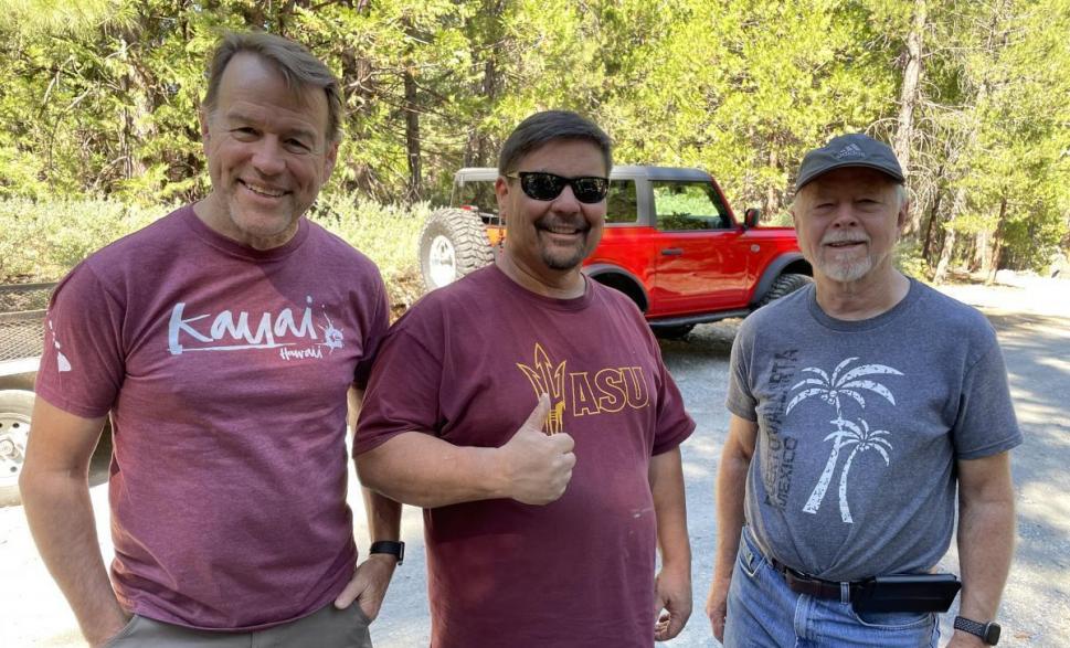 Thumbs up from Chip (KM6MDF)